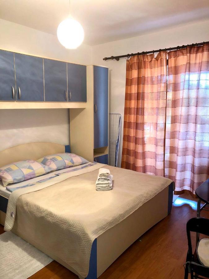 Apartments Damir 2838 โลปาร์ ภายนอก รูปภาพ
